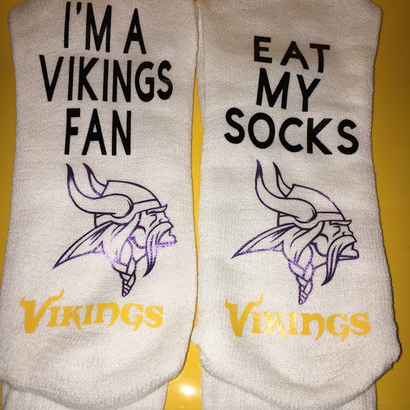 Minnesota Vikings Pair of Socks - Picture 1 of 3